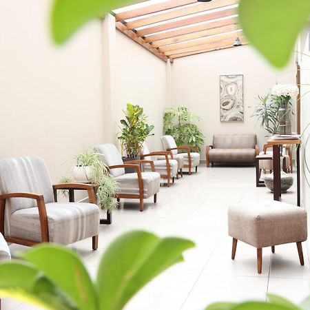 Hotel San Agustin Plaza Латакунга Екстериор снимка