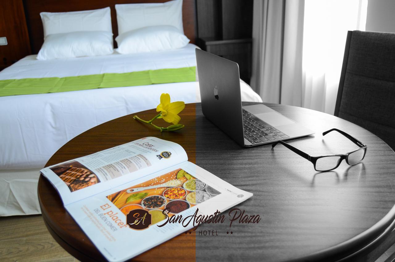 Hotel San Agustin Plaza Латакунга Екстериор снимка