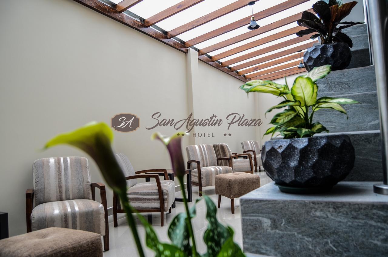 Hotel San Agustin Plaza Латакунга Екстериор снимка